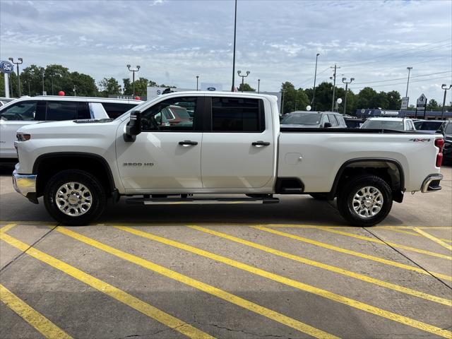 2024 Chevrolet Silverado 3500HD 4WD Crew Cab Long Bed Work Truck