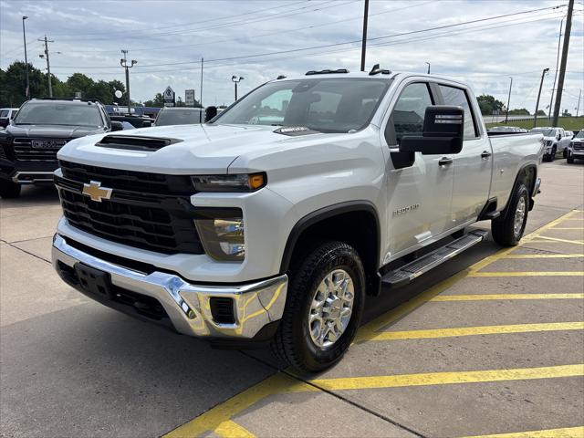 2024 Chevrolet Silverado 3500HD 4WD Crew Cab Long Bed Work Truck