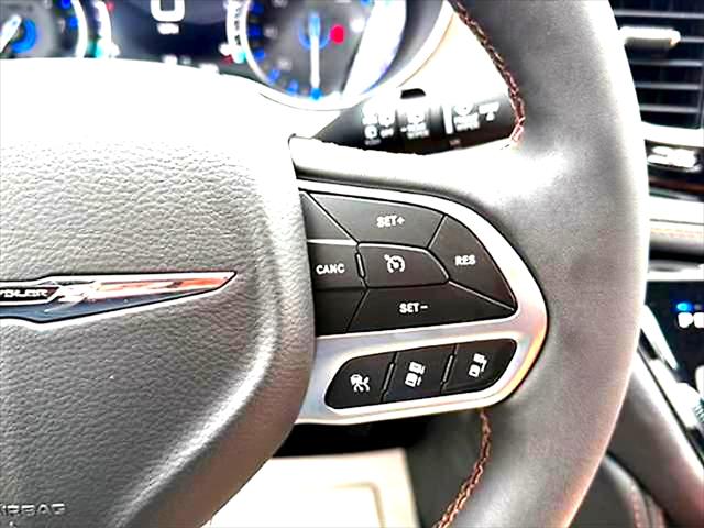 2026 Chrysler Pacifica Pinnacle AWD