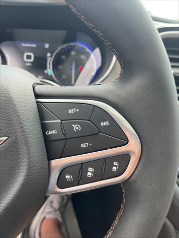 2026 Chrysler Pacifica Pinnacle AWD