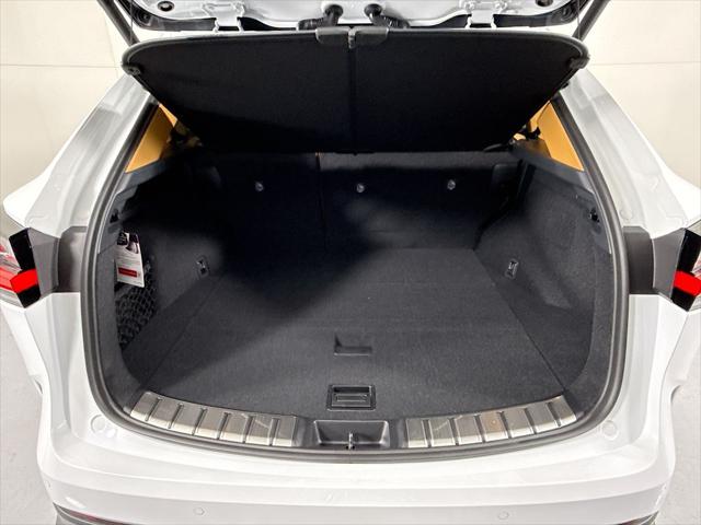 2026 Lexus NX 350h Premium