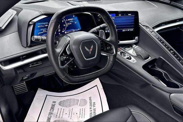 2022 Chevrolet Corvette Stingray RWD Convertible 2LT