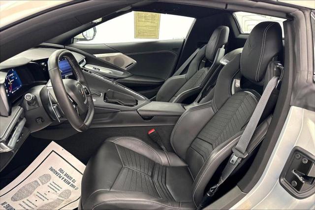 2022 Chevrolet Corvette Stingray RWD Convertible 2LT