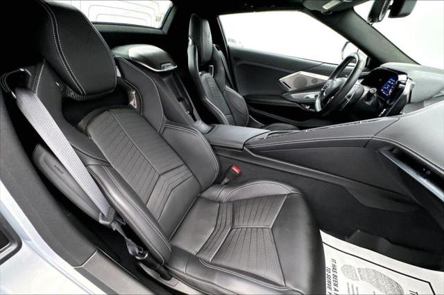 2022 Chevrolet Corvette Stingray RWD Convertible 2LT