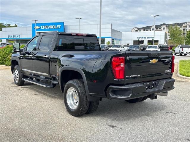2026 Chevrolet Silverado 3500HD Crew Cab, Long Bed, High Country Dual Rear Wheel, RWD