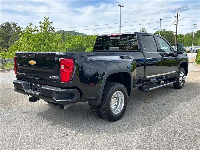 2026 Chevrolet Silverado 3500HD Crew Cab, Long Bed, High Country Dual Rear Wheel, RWD