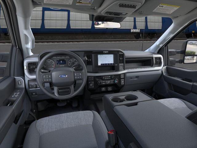 2026 Ford F-550 XLT