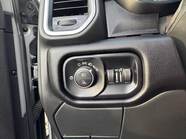 2024 Ram 3500 Laramie Crew Cab 4x4 8' Box