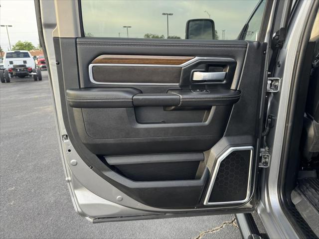 2024 Ram 3500 Laramie Crew Cab 4x4 8' Box