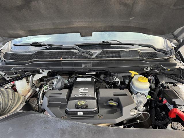 2024 Ram 3500 Laramie Crew Cab 4x4 8' Box