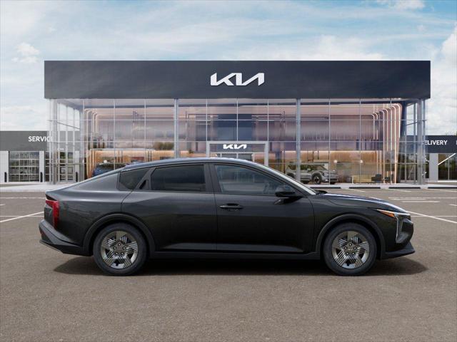 2026 Kia K4 LX