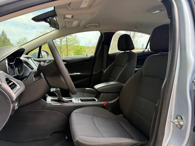 2018 Chevrolet Cruze LS Auto