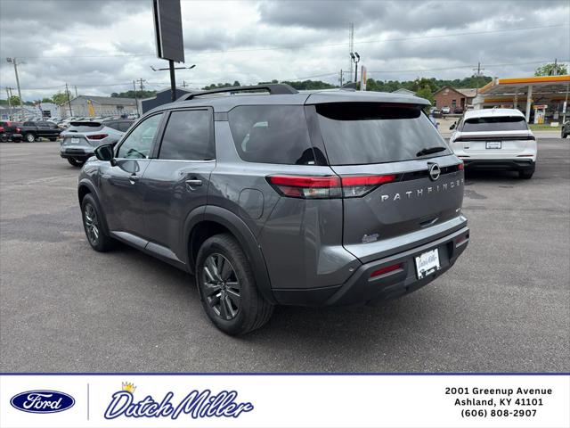 2025 Nissan Pathfinder SV 4WD