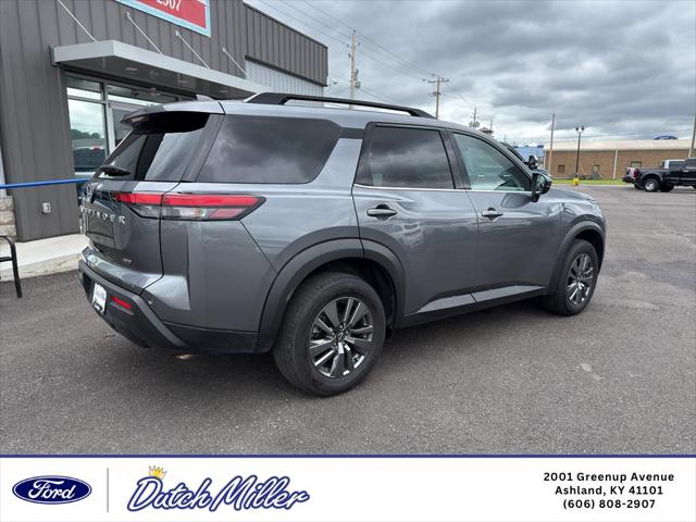 2025 Nissan Pathfinder SV 4WD