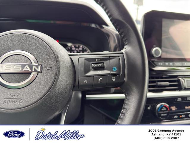 2025 Nissan Pathfinder SV 4WD