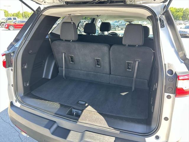 2021 Chevrolet Traverse AWD LS