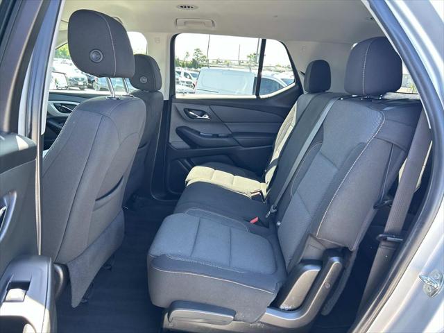 2021 Chevrolet Traverse AWD LS