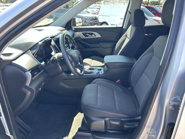 2021 Chevrolet Traverse AWD LS