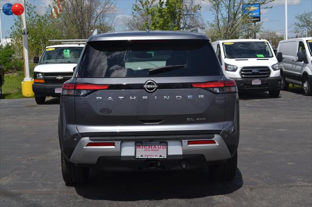2022 Nissan Pathfinder SL 4WD
