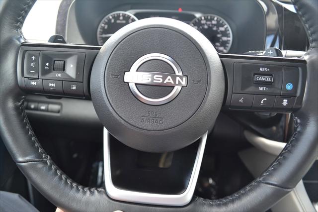 2022 Nissan Pathfinder SL 4WD