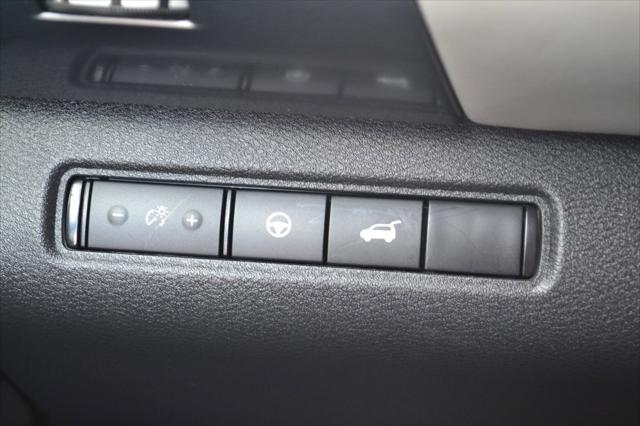 2022 Nissan Pathfinder SL 4WD