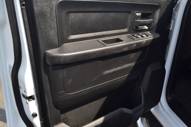 2023 Ram 1500 Classic Tradesman Crew Cab 4x4 5'7" Box