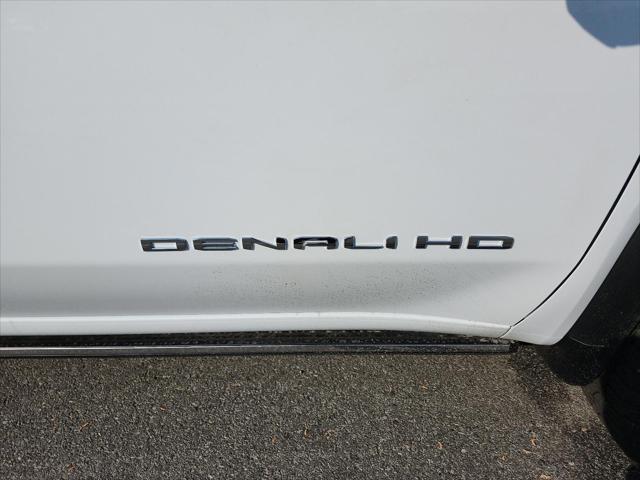 2026 GMC Sierra 2500HD Crew Cab, Standard Bed, Denali Ultimate, 4WD