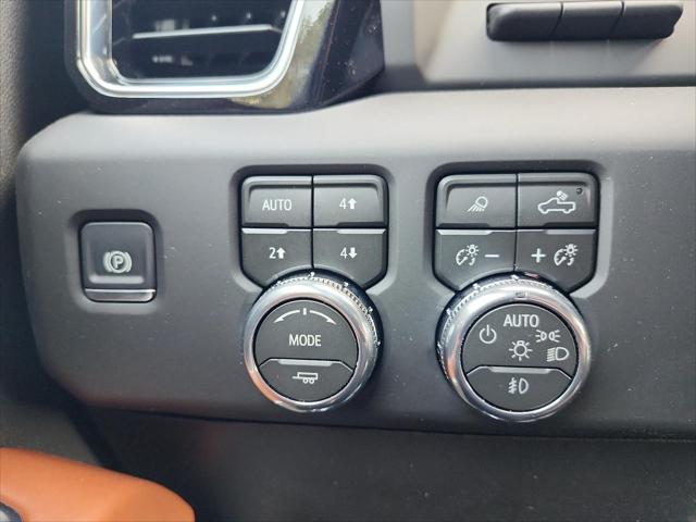 2026 GMC Sierra 2500HD Crew Cab, Standard Bed, Denali Ultimate, 4WD