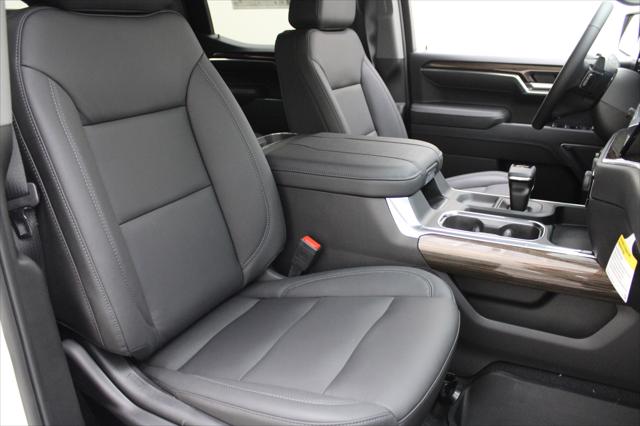 2026 Chevrolet Silverado 1500 4WD Crew Cab Standard Bed LT Trail Boss