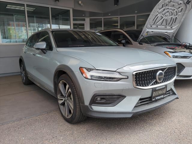 2025 Volvo V60 Cross Country Plus, B5 AWD Gas mild hybrid for sale in Denver, CO