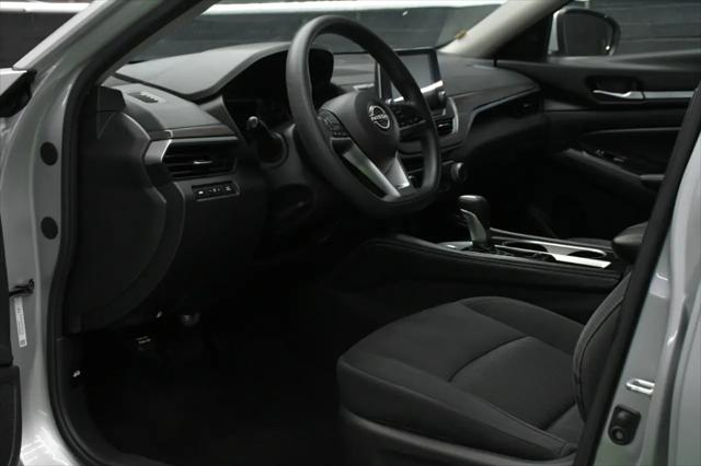 2023 Nissan Altima SV FWD