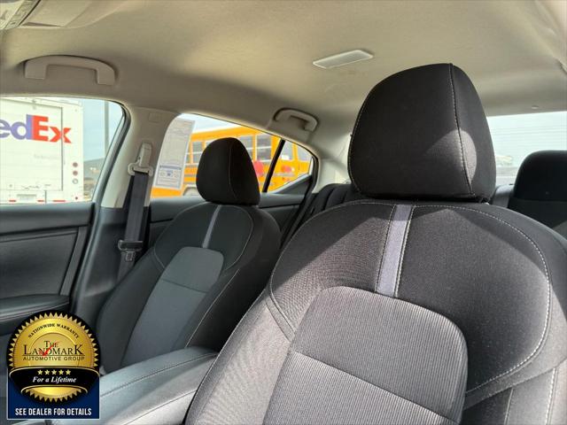 2024 Nissan Sentra SV Xtronic CVT