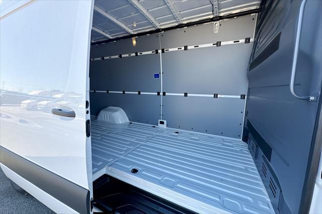2026 Mercedes-Benz Sprinter 3500XD High Roof 4-Cyl Diesel HO