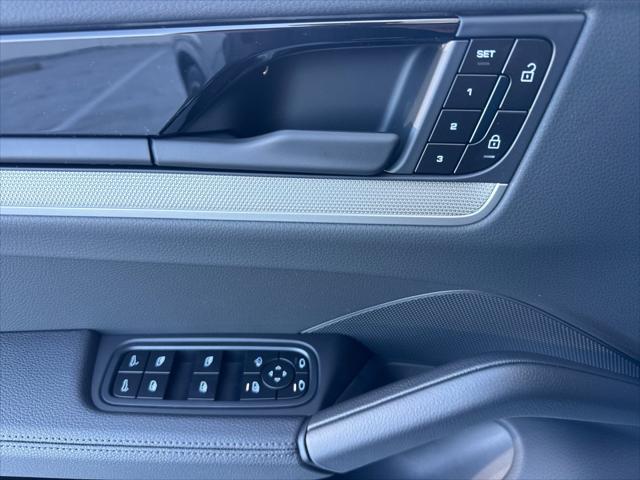 2026 Porsche Cayenne Unknown