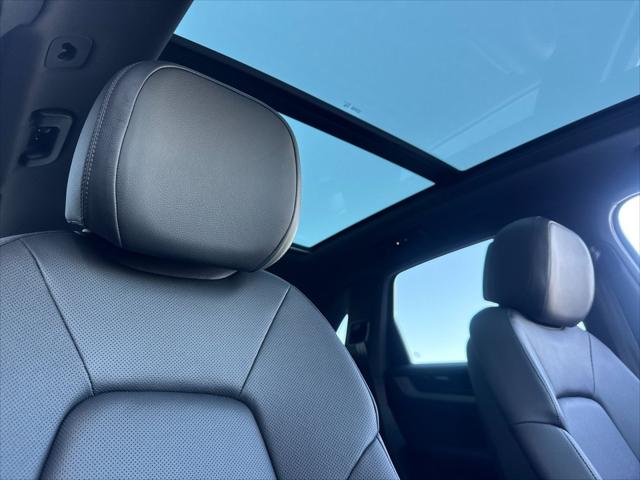 2026 Porsche Cayenne Unknown