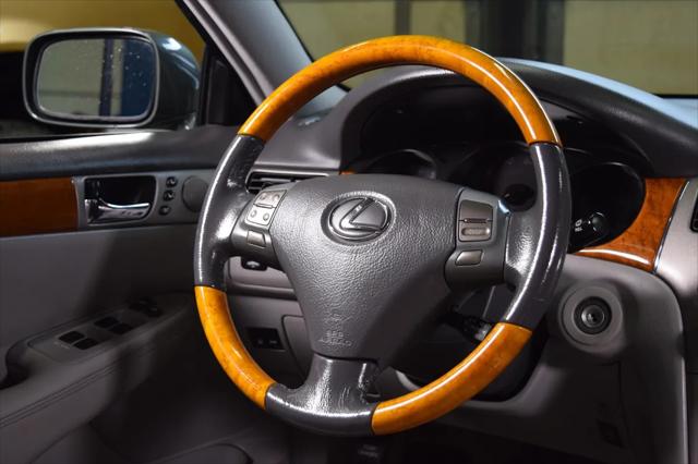 2005 Lexus ES 330 Unknown