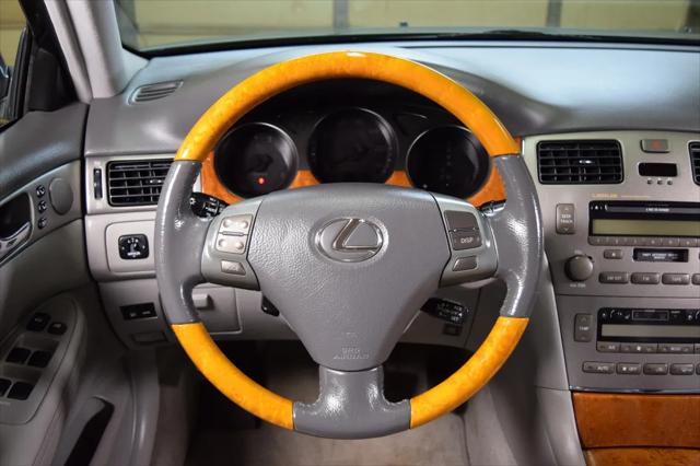 2005 Lexus ES 330 Unknown
