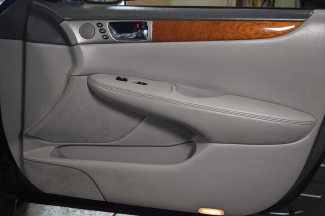 2005 Lexus ES 330 Unknown