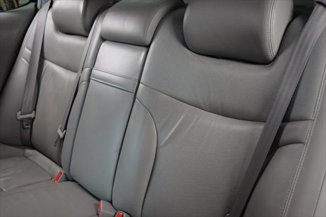 2005 Lexus ES 330 Unknown
