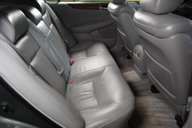 2005 Lexus ES 330 Unknown