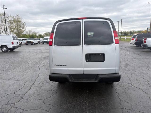 2017 Chevrolet Express LS