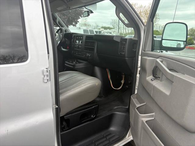 2017 Chevrolet Express LS