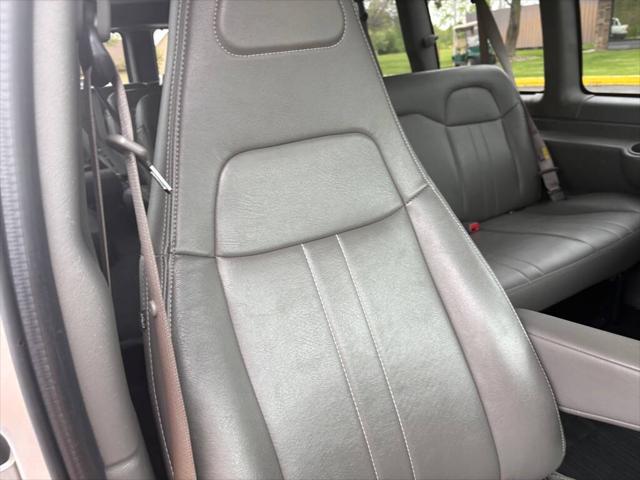 2017 Chevrolet Express LS