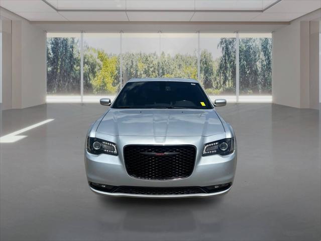 2022 Chrysler 300 S
