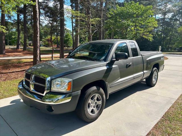 2005 Dodge Dakota SLT
