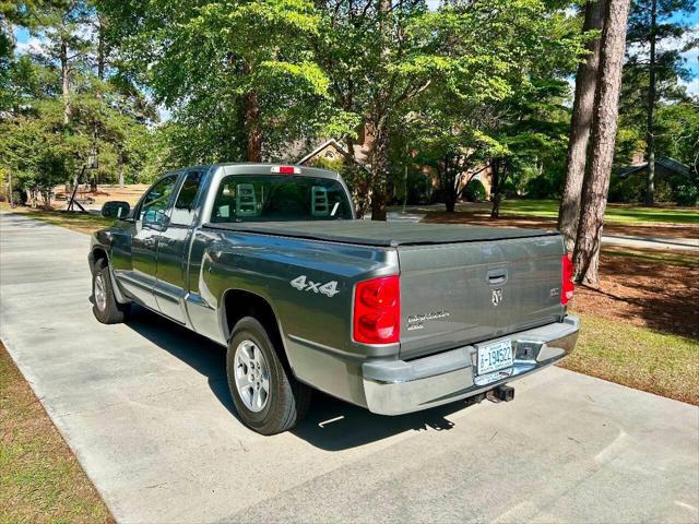 2005 Dodge Dakota SLT