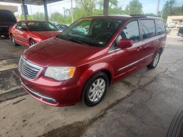 2014 Chrysler Town & Country Touring