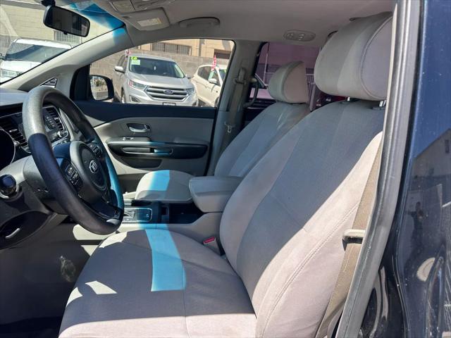 2016 Kia Sedona LX