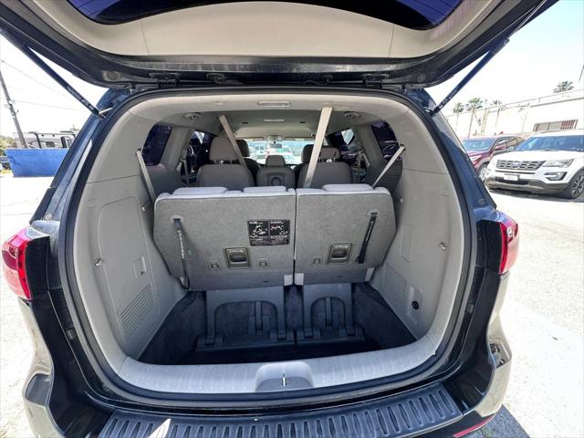 2016 Kia Sedona LX