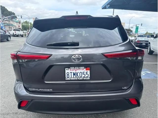 2021 Toyota Highlander LE